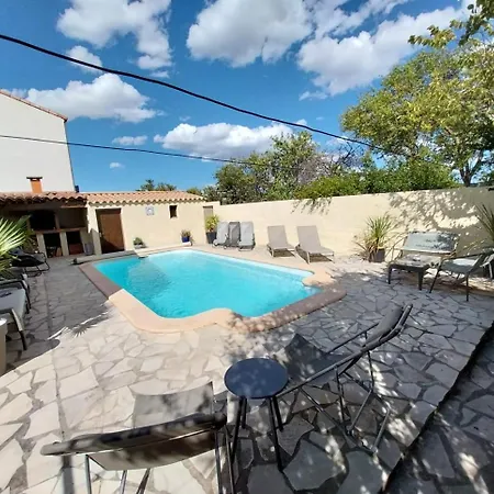 Maison Calme Avec Piscine *
