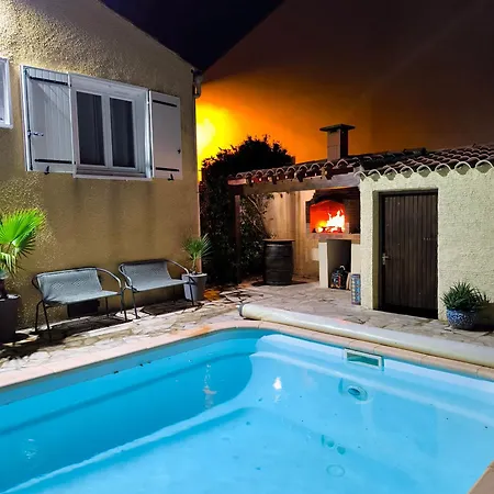 Maison Calme Avec Piscine *