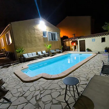 Maison Calme Avec Piscine Holiday home Montredon-des-Corbieres