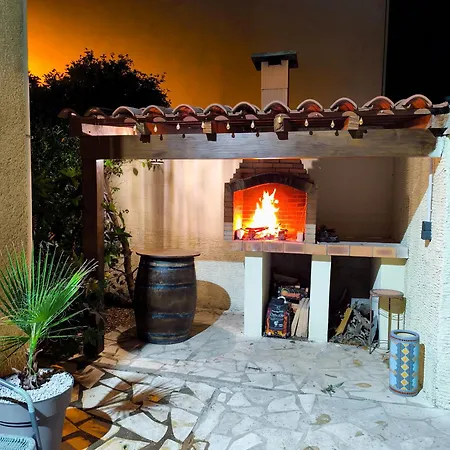 Maison Calme Avec Piscine * Montredon-des-Corbieres